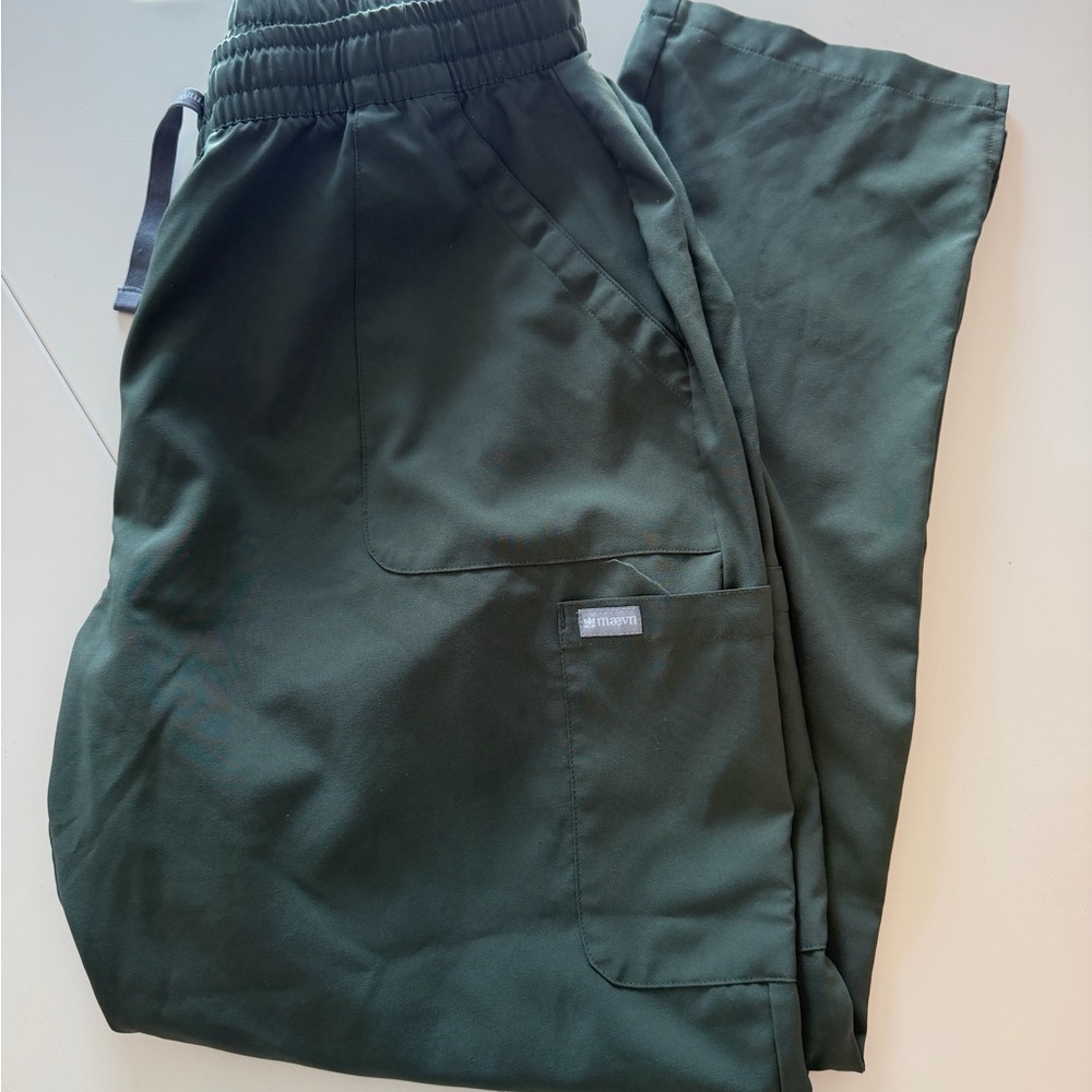 Maevn Women’s Olive Green scrub Pants